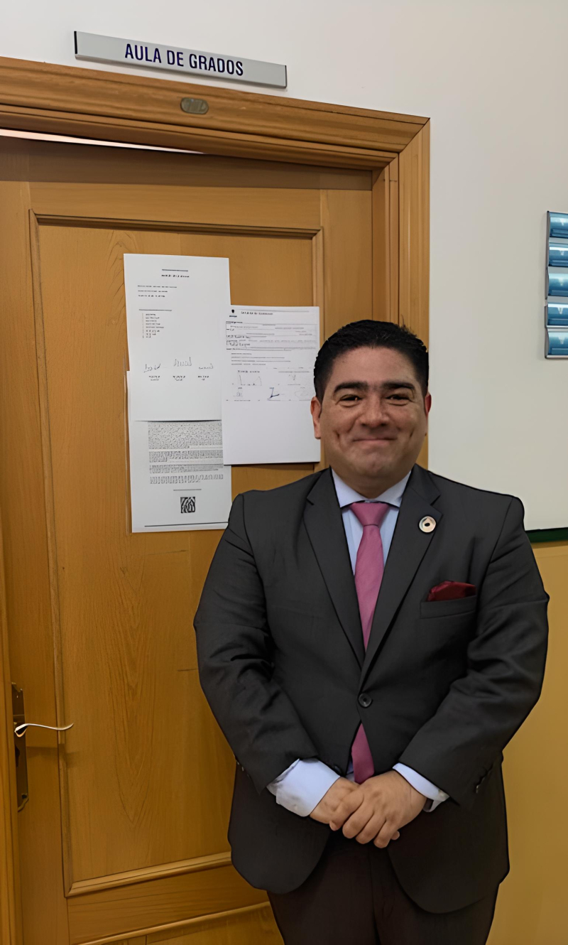 El profesor Jesús Mauricio Flórez El profesor Jesús Mauricio Flórez